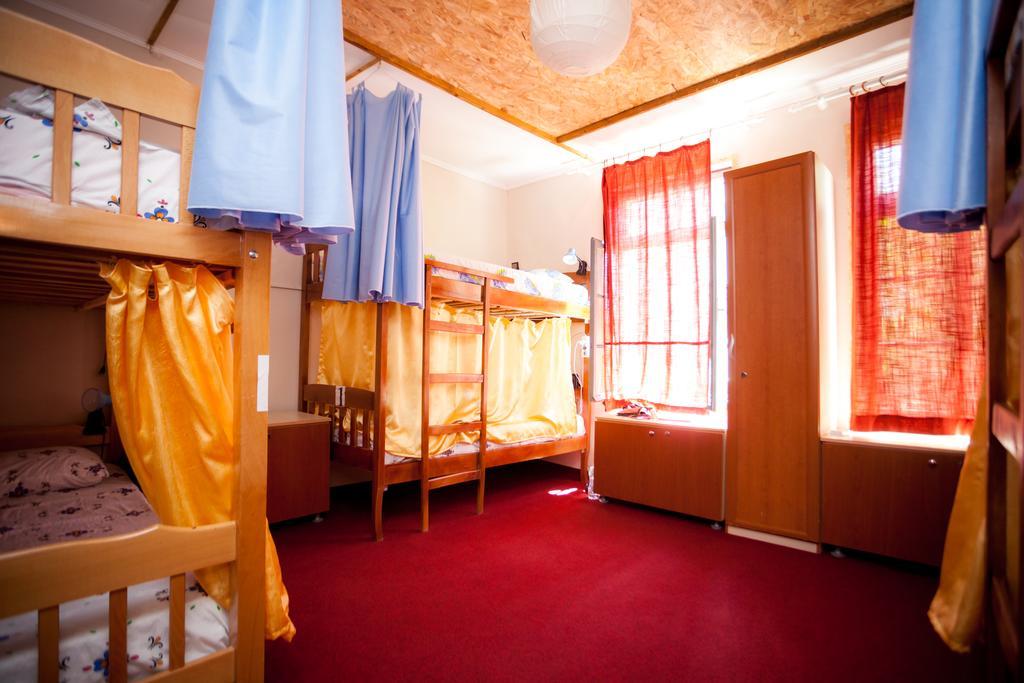 The Wanderers Hostel Shkodër Exteriör bild